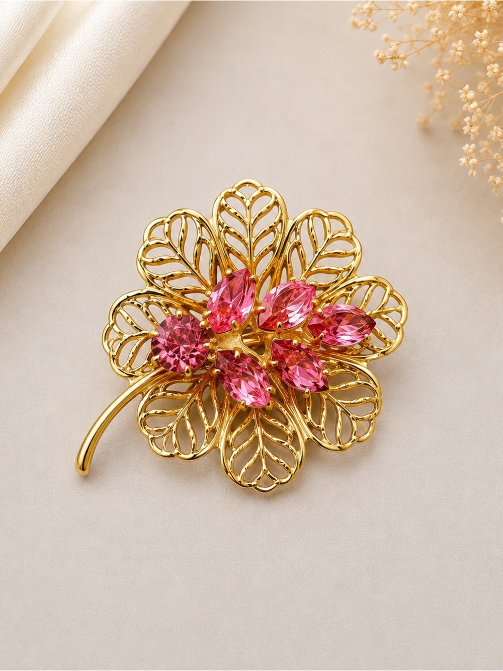 Vintage Floral Brooch